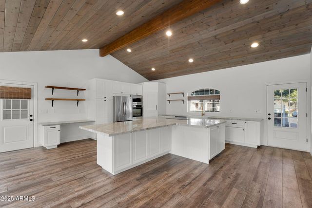 3420 N 45TH Street, Phoenix, AZ 85018