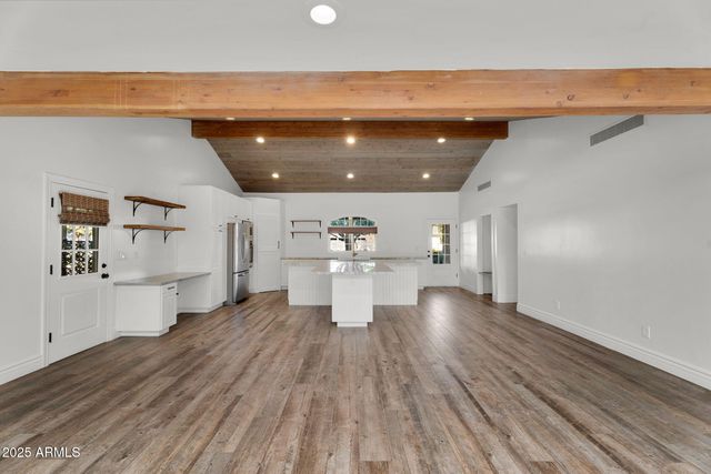 3420 N 45TH Street, Phoenix, AZ 85018