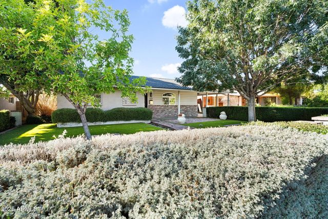 3420 N 45TH Street, Phoenix, AZ 85018