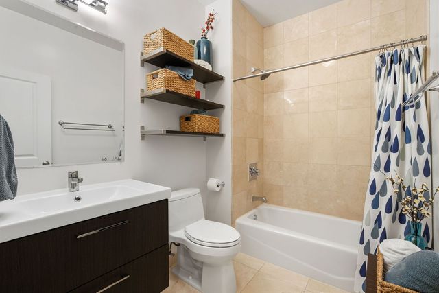 2701 N Mildred Avenue 3B, Chicago, IL 60614