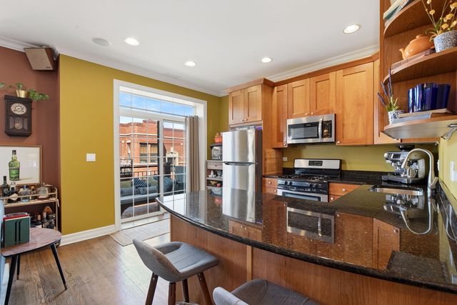 2701 N Mildred Avenue 3B, Chicago, IL 60614