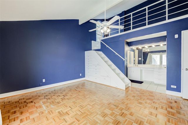 2501 Driscoll Street, Houston, TX 77019