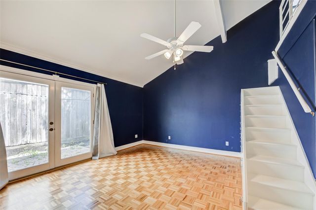 2501 Driscoll Street, Houston, TX 77019