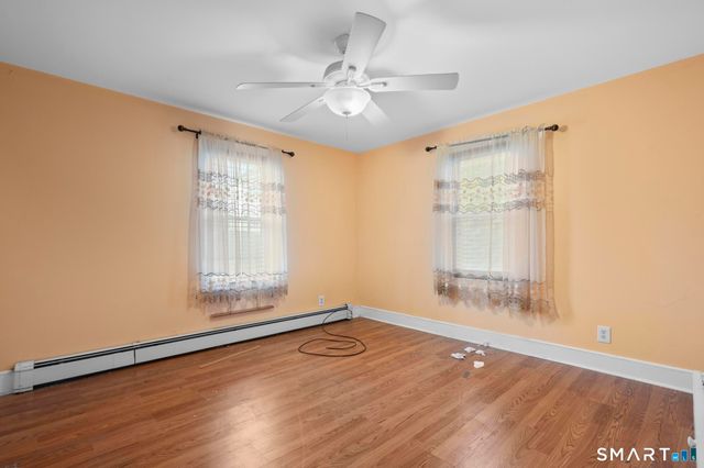 579 Sylvan Avenue, Waterbury, CT 06706