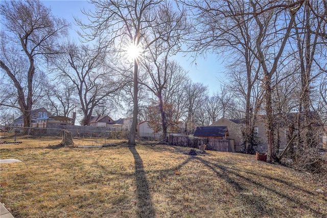 2815 Everett Avenue, Kansas City, KS 66102