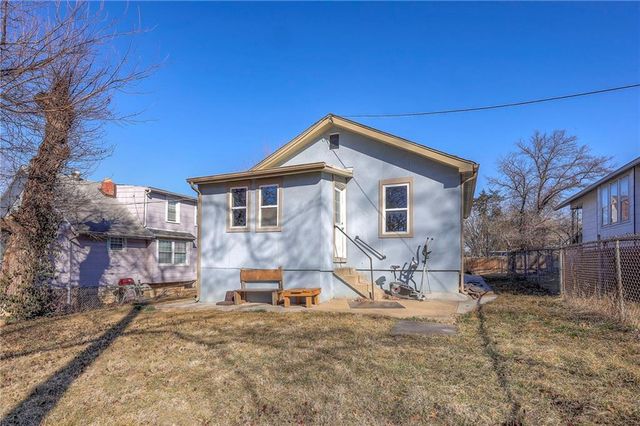 2815 Everett Avenue, Kansas City, KS 66102