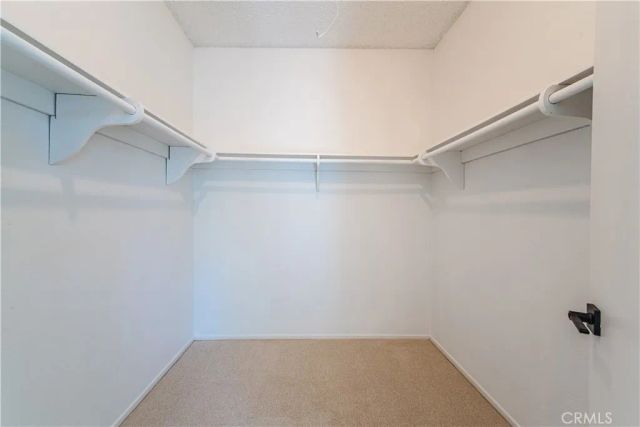8851 Independence Avenue APT 33, Los Angeles, CA 91304