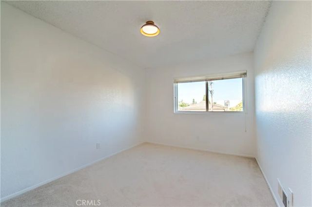 8851 Independence Avenue APT 33, Los Angeles, CA 91304