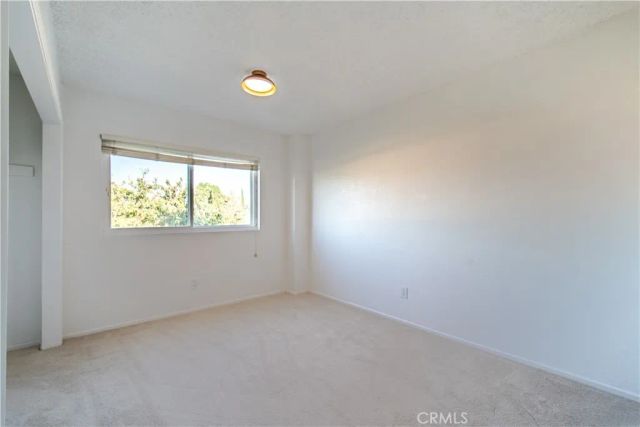 8851 Independence Avenue APT 33, Los Angeles, CA 91304