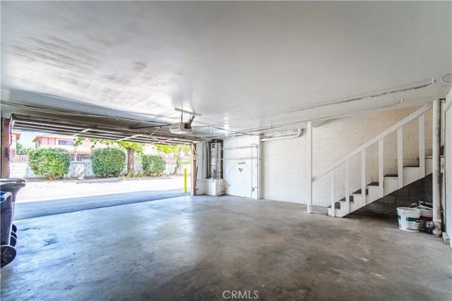 8851 Independence Avenue APT 33, Los Angeles, CA 91304