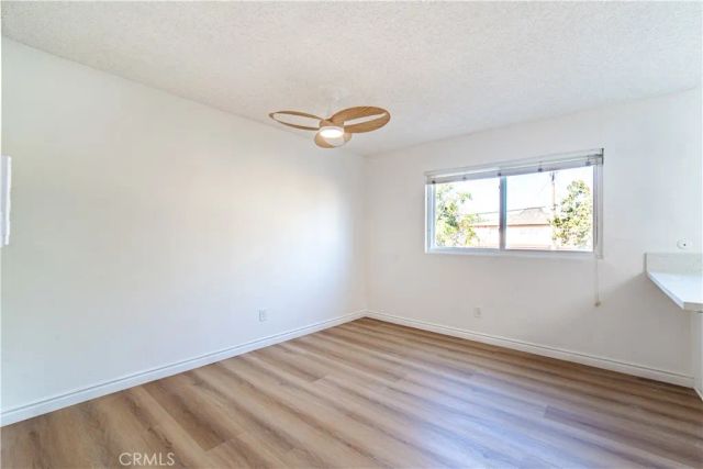 8851 Independence Avenue APT 33, Los Angeles, CA 91304