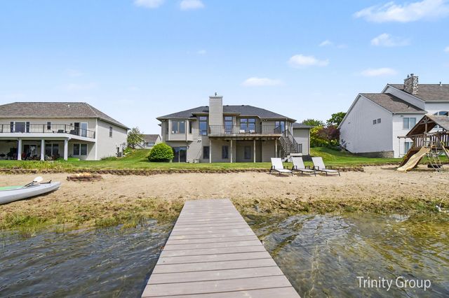 1554 Ponstein Drive, Hudsonville, MI 49426