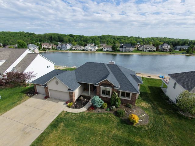 1554 Ponstein Drive, Hudsonville, MI 49426
