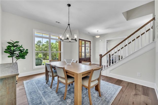 401 Oakleigh Avenue, Woodstock, GA 30188