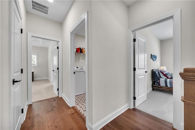 401 Oakleigh Avenue, Woodstock, GA 30188