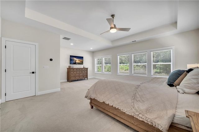 401 Oakleigh Avenue, Woodstock, GA 30188