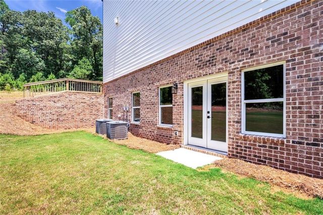 401 Oakleigh Avenue, Woodstock, GA 30188