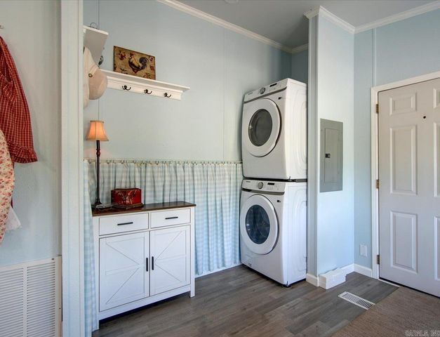 231 Century Cir Circle, Hot Springs, AR 71913