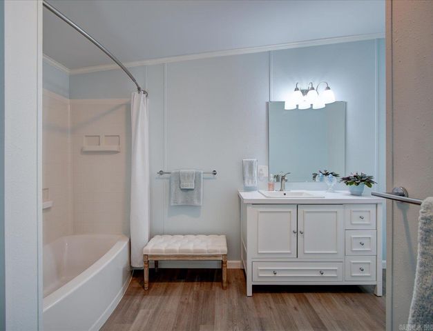 231 Century Cir Circle, Hot Springs, AR 71913