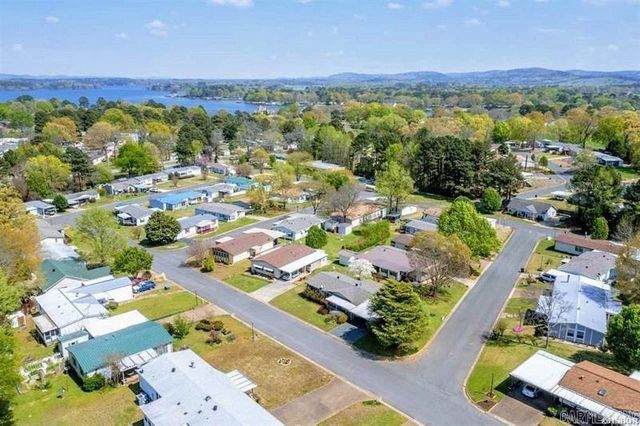 231 Century Cir Circle, Hot Springs, AR 71913