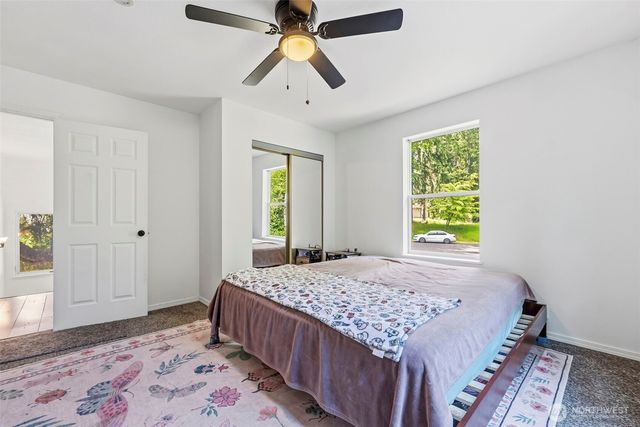 11209 Riviera Drive, Anderson Island, WA 98303