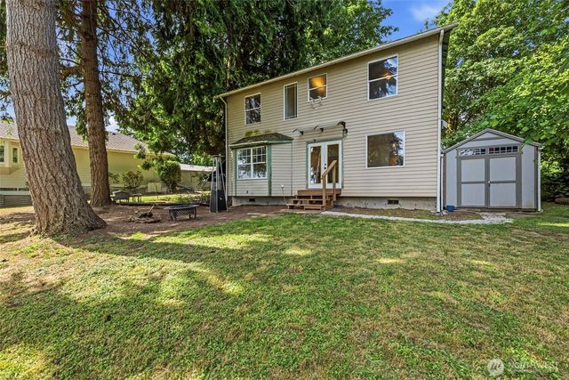 11209 Riviera Drive, Anderson Island, WA 98303