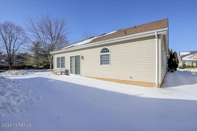 11 Ramsey Way, Monroe, NJ 08831