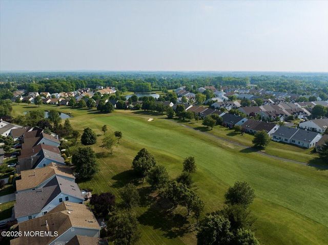 11 Ramsey Way, Monroe, NJ 08831