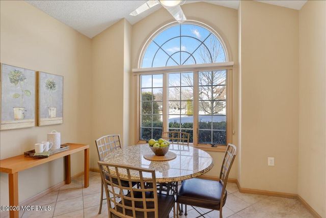 11 Ramsey Way, Monroe, NJ 08831