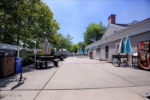 11 Ramsey Way, Monroe, NJ 08831