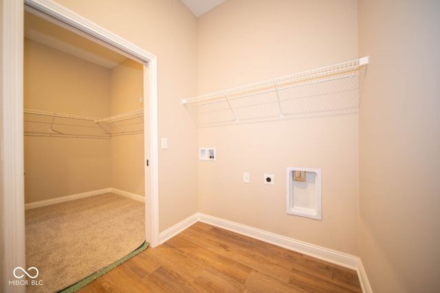 7942 Beaumont Green Place, Indianapolis, IN 46250