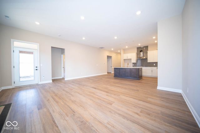 7942 Beaumont Green Place, Indianapolis, IN 46250