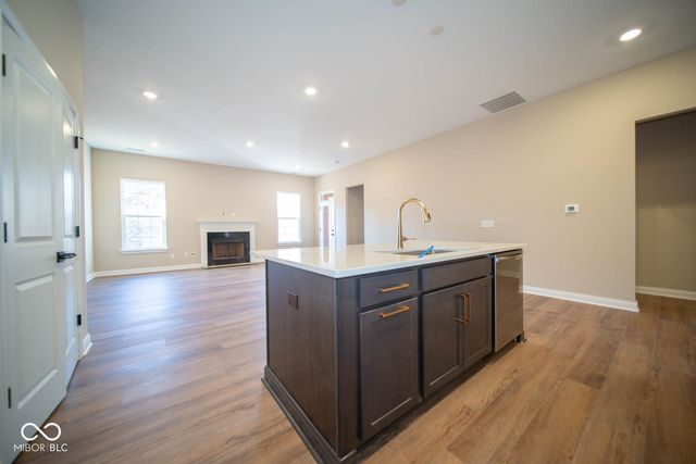 7942 Beaumont Green Place, Indianapolis, IN 46250