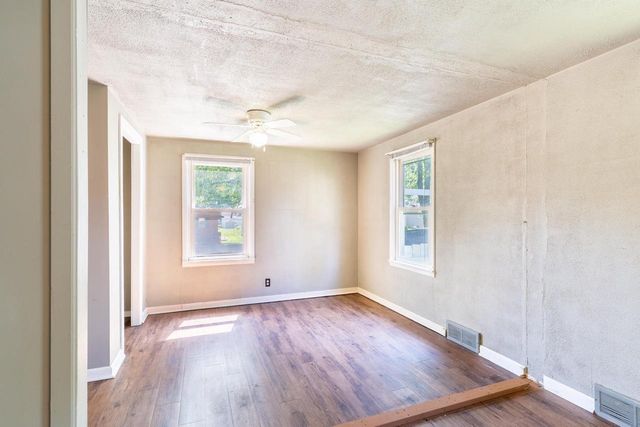 1200 S GREENWOOD AVENUE, Green Bay, WI 54304