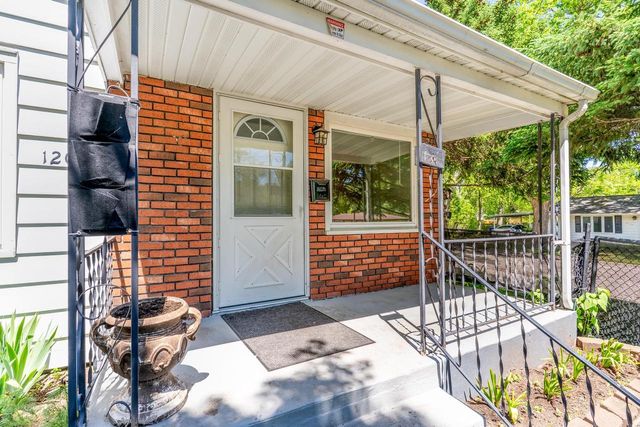 1200 S GREENWOOD AVENUE, Green Bay, WI 54304