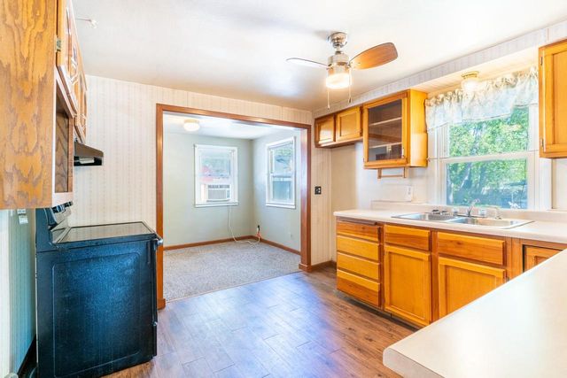 1200 S GREENWOOD AVENUE, Green Bay, WI 54304