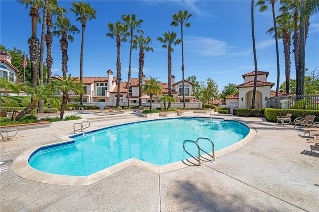 75 Via Lampara, Rancho Santa Margarita, CA 92688