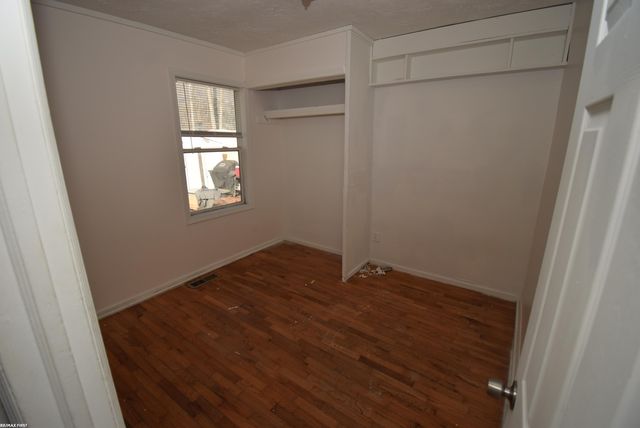 20150 Sherwood Road, Belleville, MI 48111