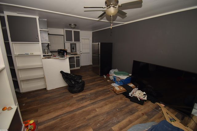 20150 Sherwood Road, Belleville, MI 48111