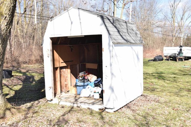 20150 Sherwood Road, Belleville, MI 48111