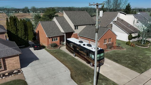 51553 Baker Road, Chesterfield Twp, MI 48047