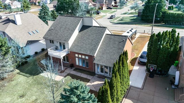 51553 Baker Road, Chesterfield Twp, MI 48047