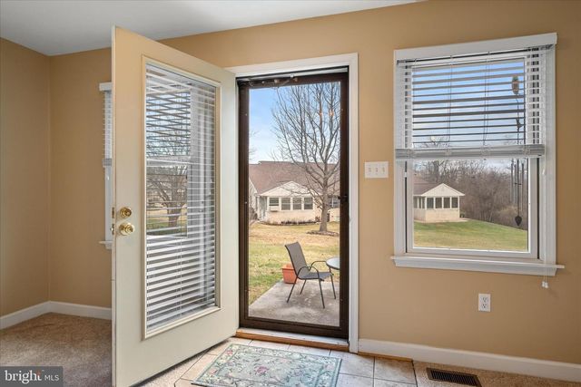 126 FAIRGROUND RD, Woodstock, VA 22664