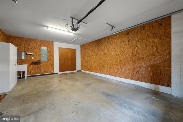 126 FAIRGROUND RD, Woodstock, VA 22664