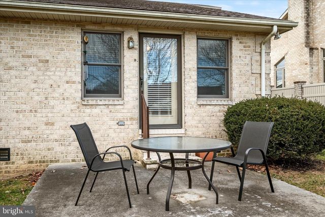 126 FAIRGROUND RD, Woodstock, VA 22664