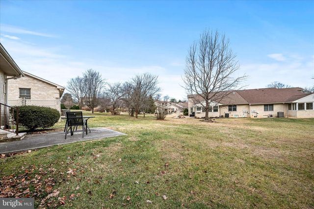 126 FAIRGROUND RD, Woodstock, VA 22664