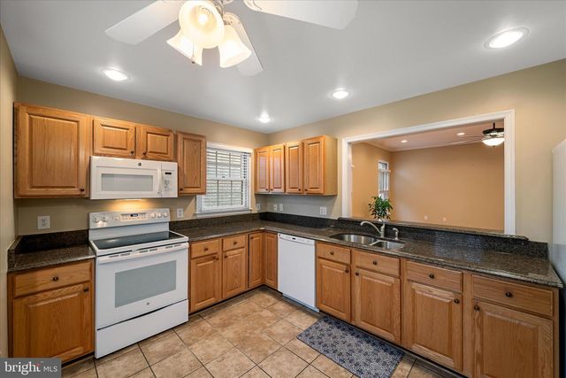 126 FAIRGROUND RD, Woodstock, VA 22664