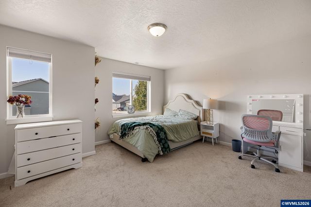 4435 Sagecrest Dr NE, Albany, OR 97322