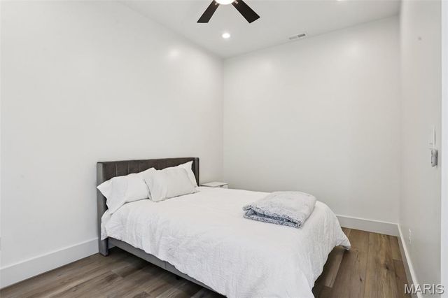 4446 Norfolk Avenue, St Louis, MO 63110