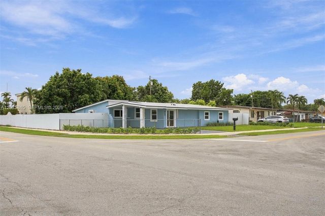 4035 SW 108th Avenue, Miami, FL 33165